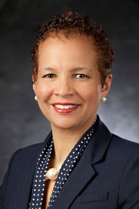 Pamela Sutton-Wallace headshot